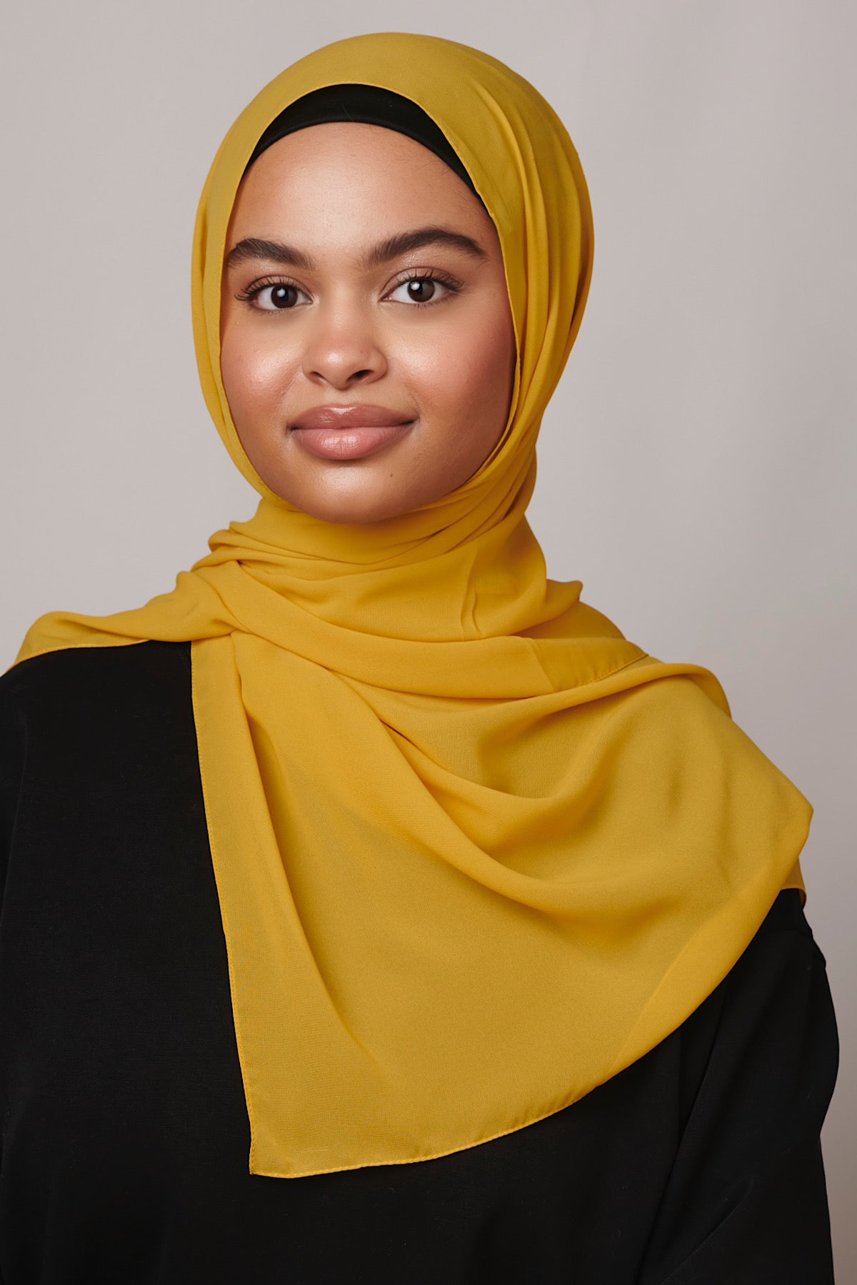 Petite Chiffon Hijab - Medallion